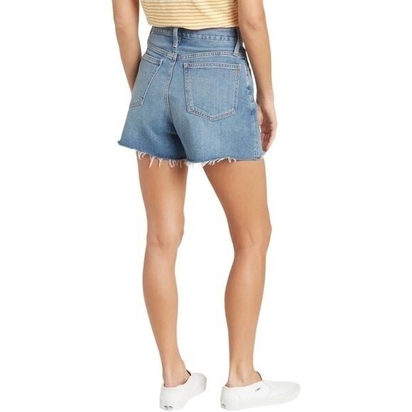 NWT Madewell Mom Short Cutoff Jean Shorts Bledsoe Mid Wash Denim Women’s Size 33 - Picture 4 of 10
